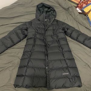 Montbell Women’s Long Down Puffer Coat Hooded Winter Jacket Size L or XL